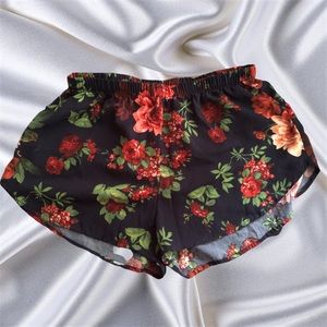 Flower shorts